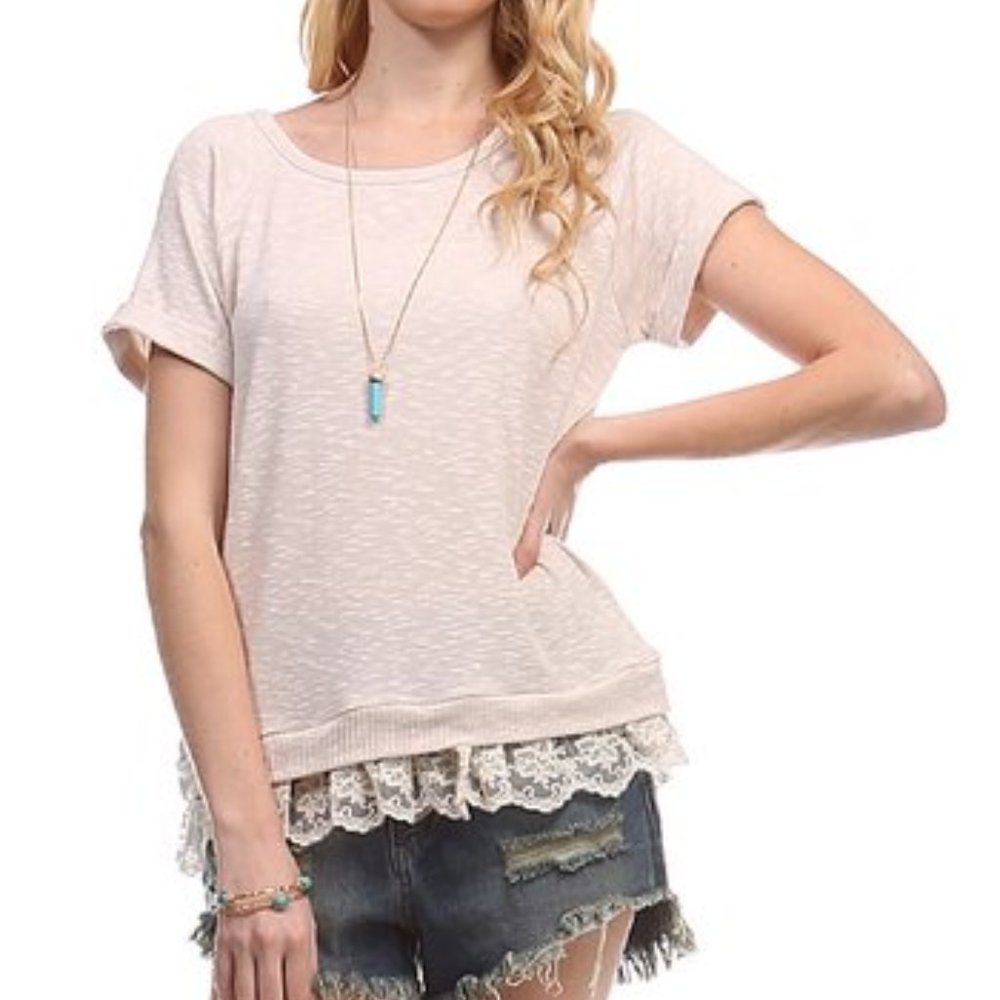 Leβ Lis Women's cream and white lace crew neck blouse sz M